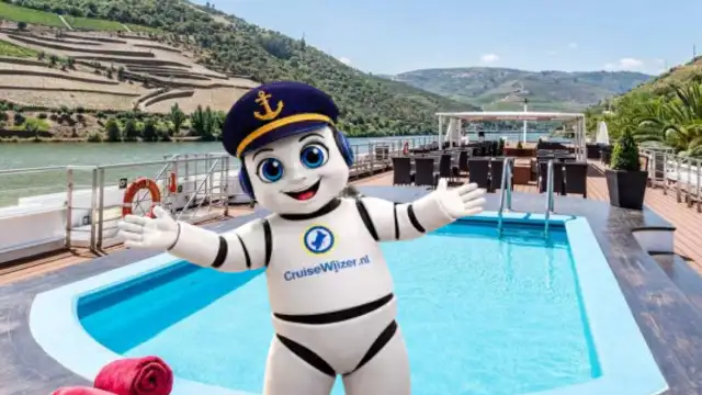 STAP AAN BOORD VAN DE DOURO QUEEN